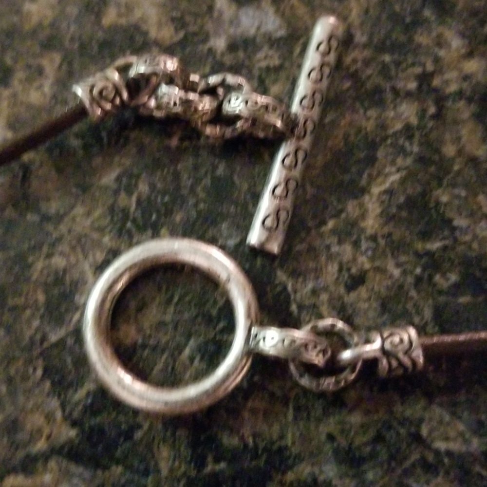 Antique-Inspired Silver Pendant Necklace - Picture 5 of 7